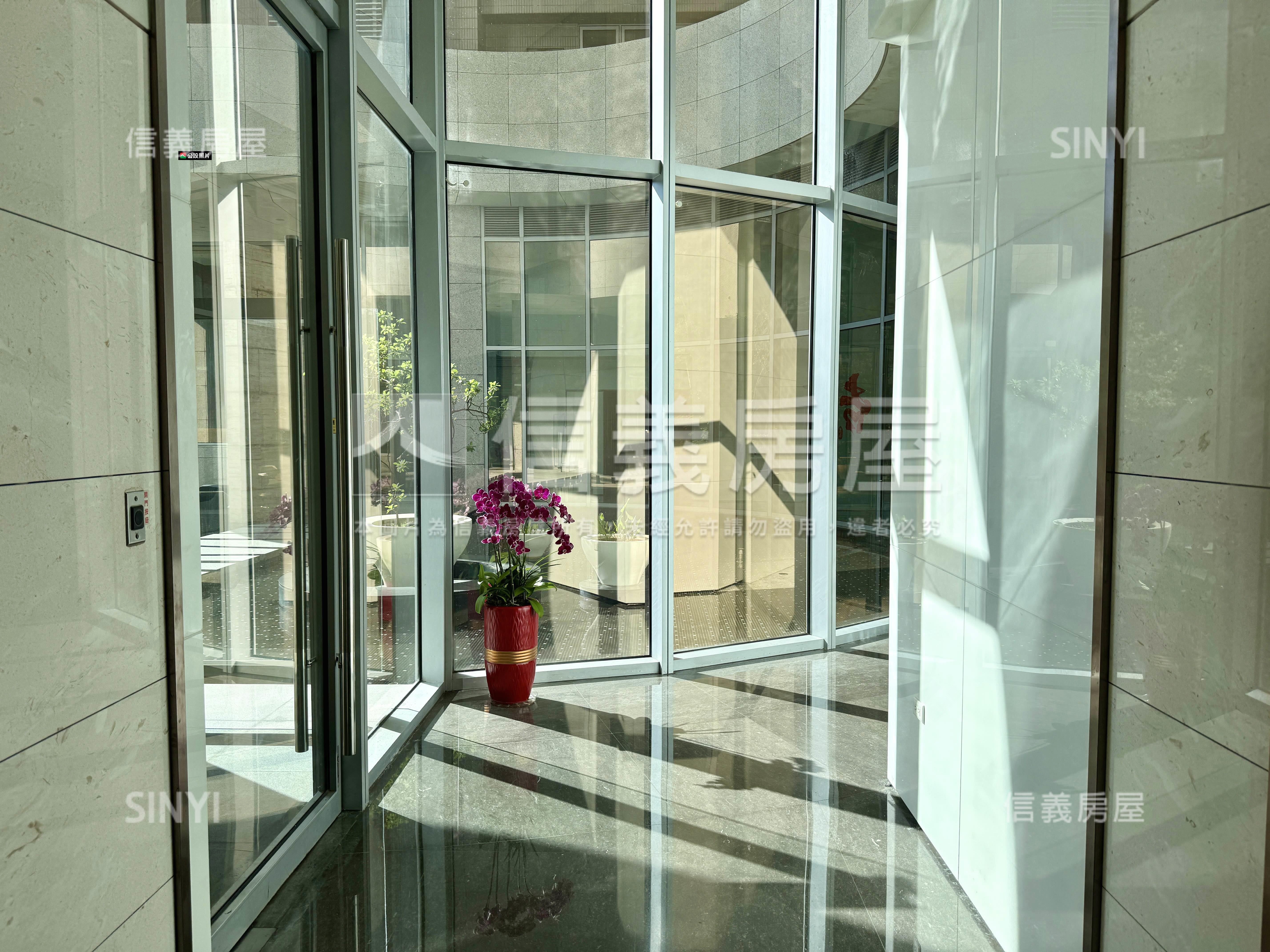 養心殿高樓美景房屋室內格局與周邊環境