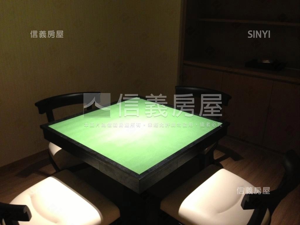 養心殿高樓美景房屋室內格局與周邊環境