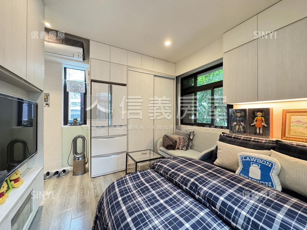 安和捷運時尚美居房屋室內格局與周邊環境