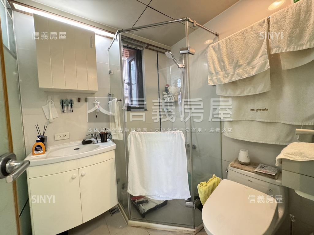 安和捷運時尚美居房屋室內格局與周邊環境