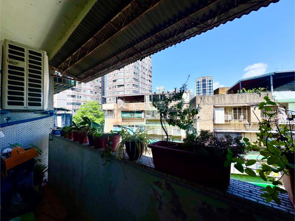 青安好成家房屋室內格局與周邊環境