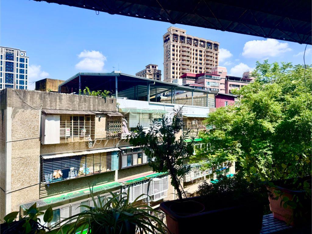 青安好成家房屋室內格局與周邊環境