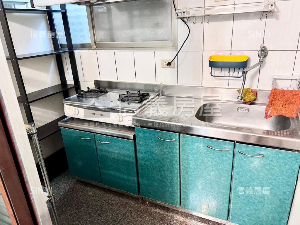 西區五福臨門小資成家房屋室內格局與周邊環境