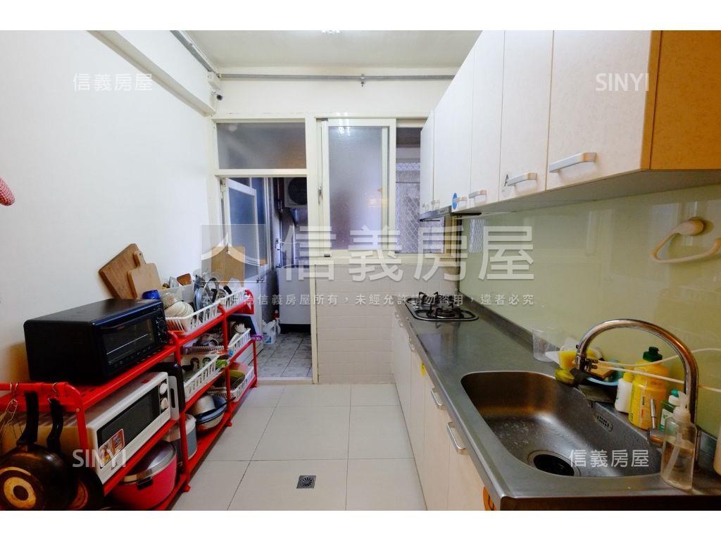 南區收租美寓房屋室內格局與周邊環境