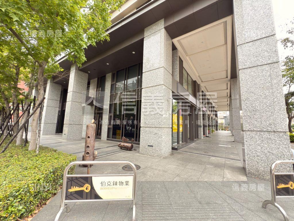 中山醫商圈熱鬧角間店面房屋室內格局與周邊環境