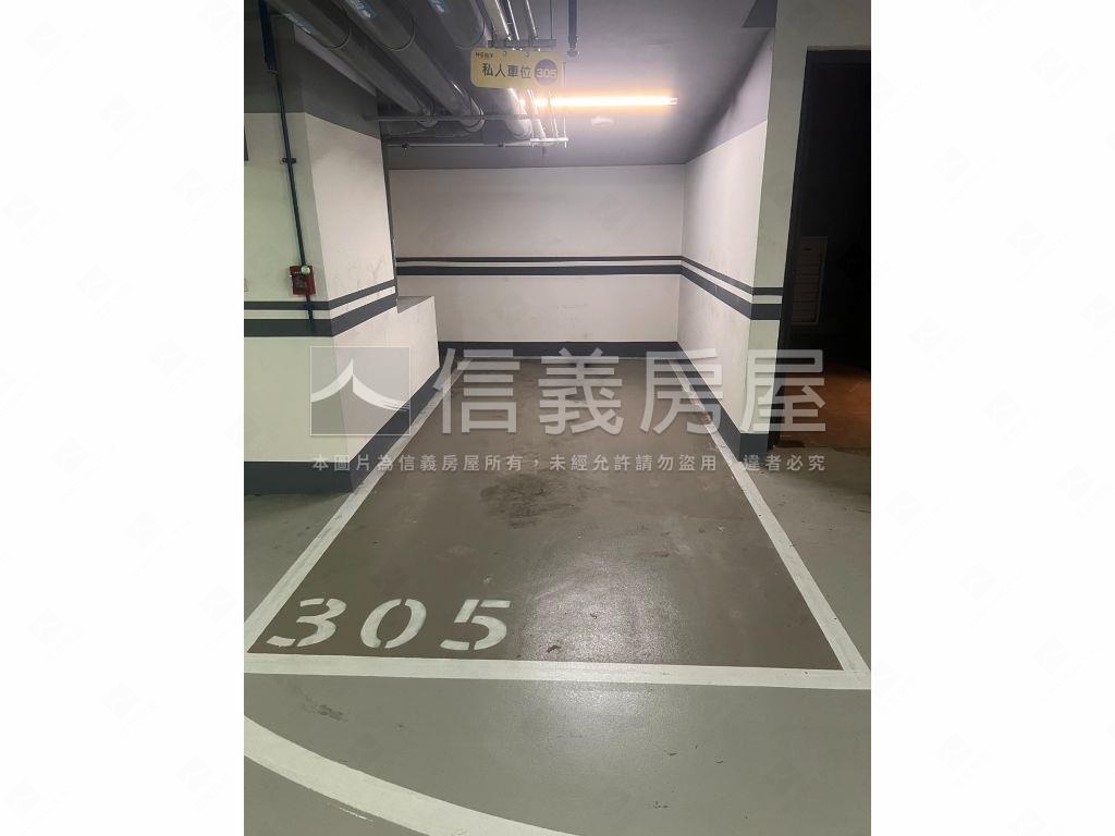 神采飛洋店面＋車位Ｃ房屋室內格局與周邊環境
