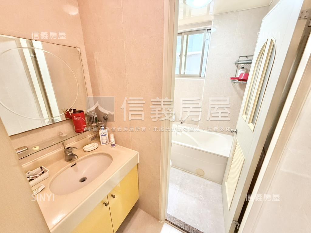 久泰．五福國寶大氣三房房屋室內格局與周邊環境