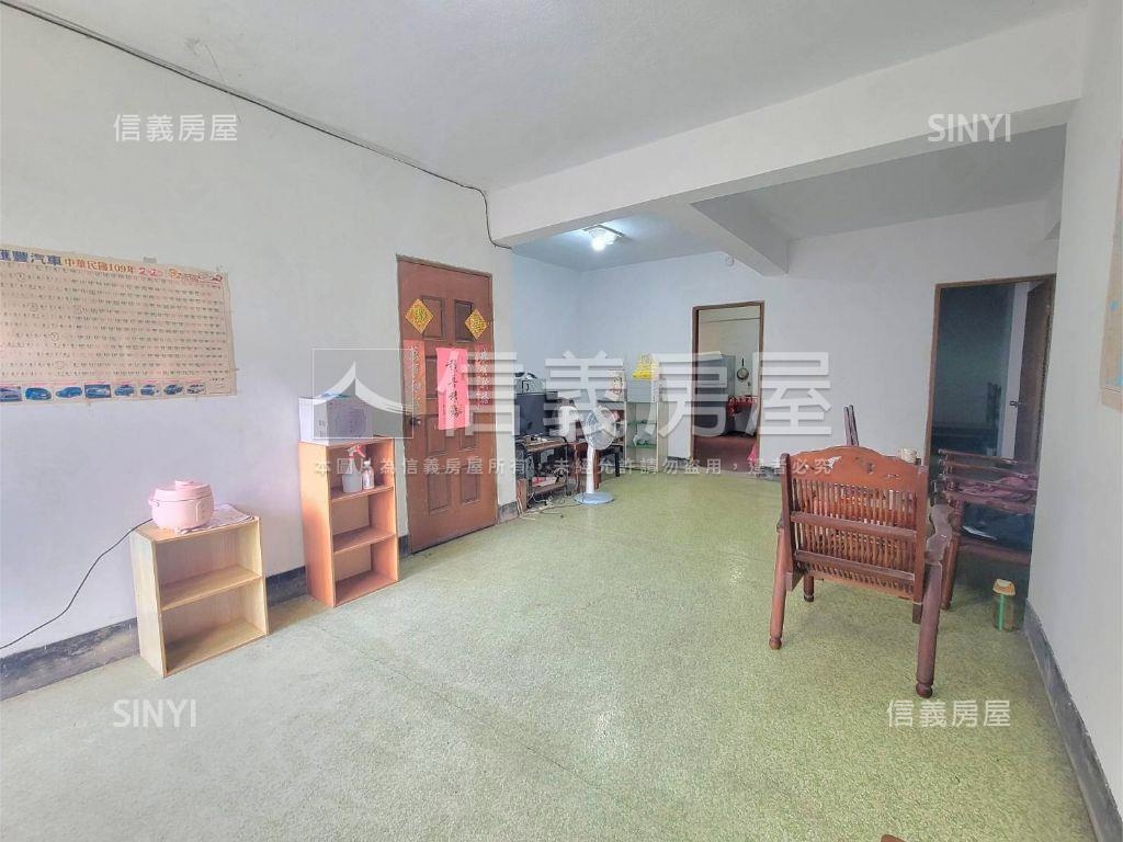 新店景觀邊間採光屋房屋室內格局與周邊環境