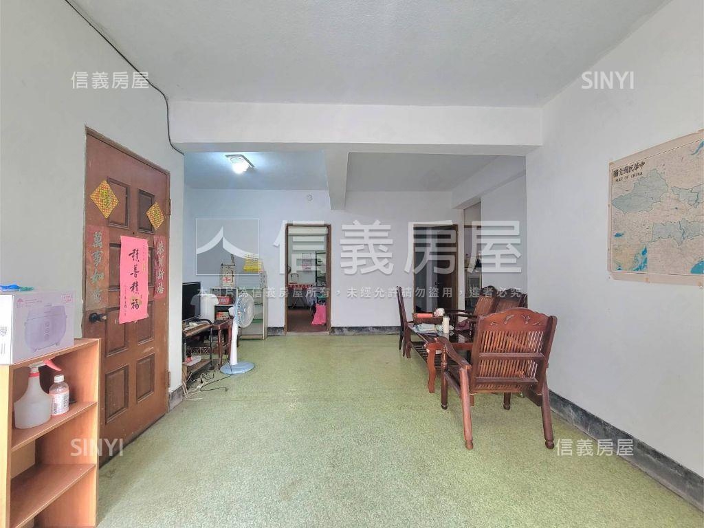 新店景觀邊間採光屋房屋室內格局與周邊環境