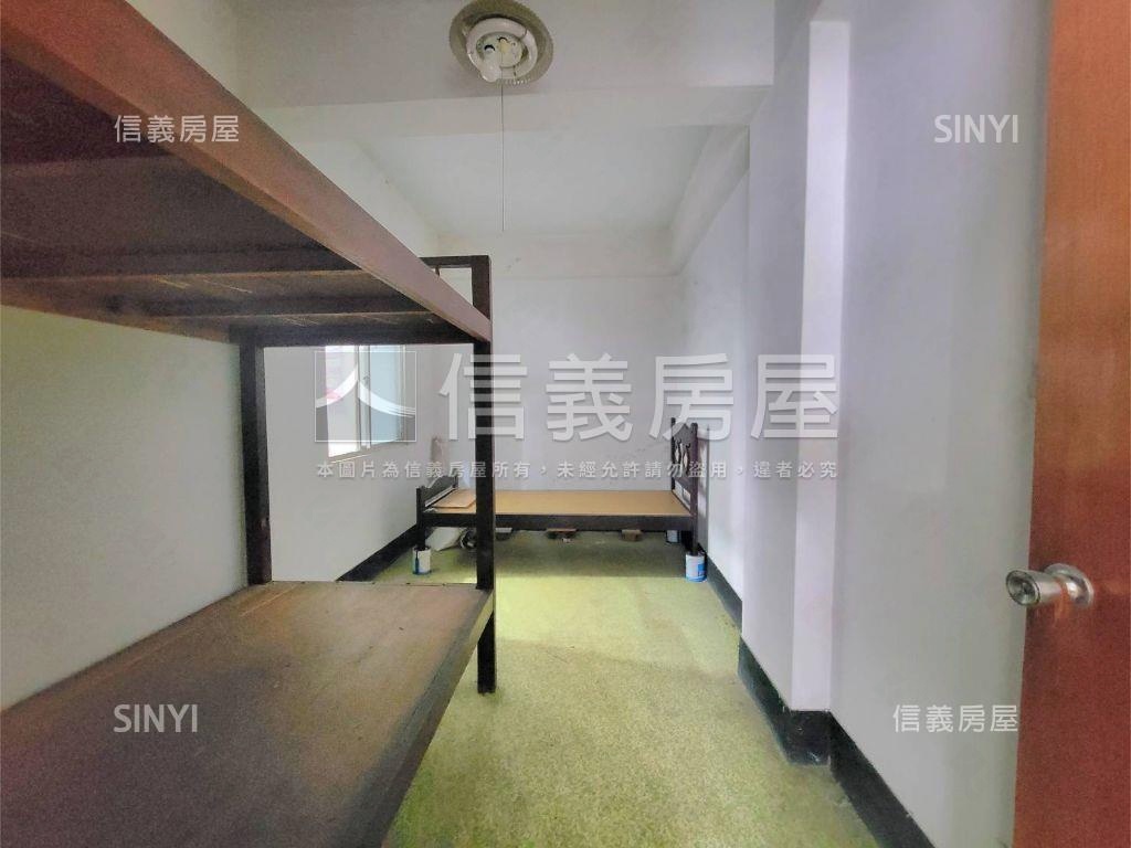 新店景觀邊間採光屋房屋室內格局與周邊環境