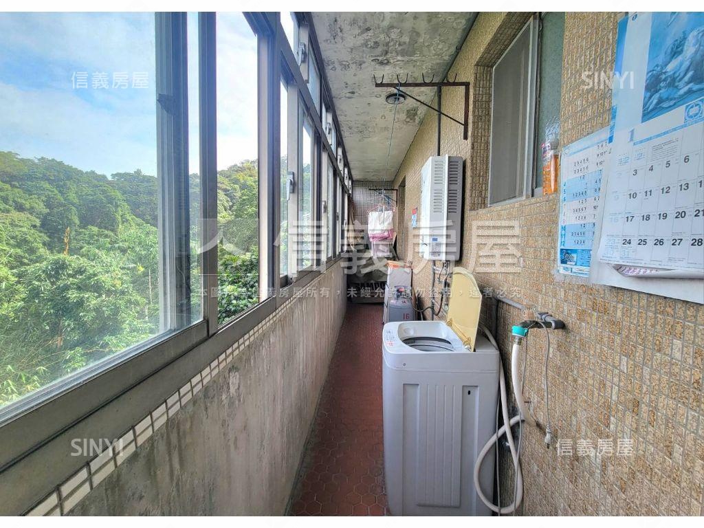 新店景觀邊間採光屋房屋室內格局與周邊環境