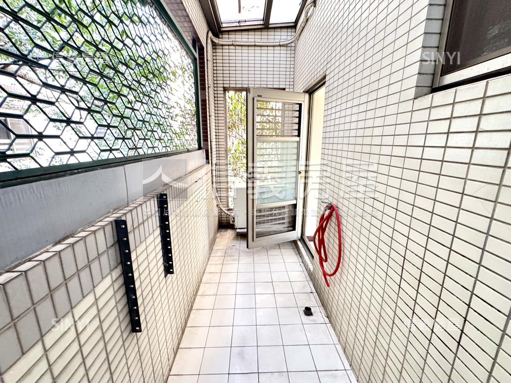 ⭐公益黎明商圈⭐金店面房屋室內格局與周邊環境