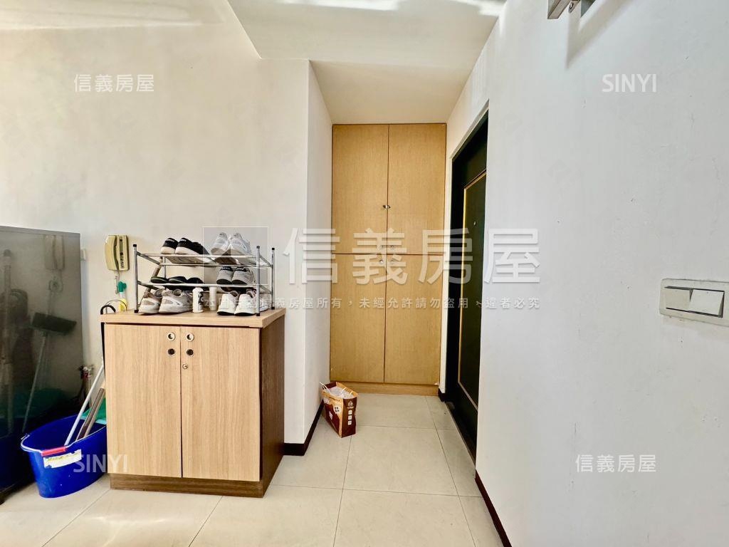 亞東捷運置產隔套房屋室內格局與周邊環境