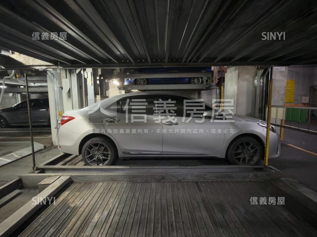 陽光新廈［Ｂ２車位］房屋室內格局與周邊環境