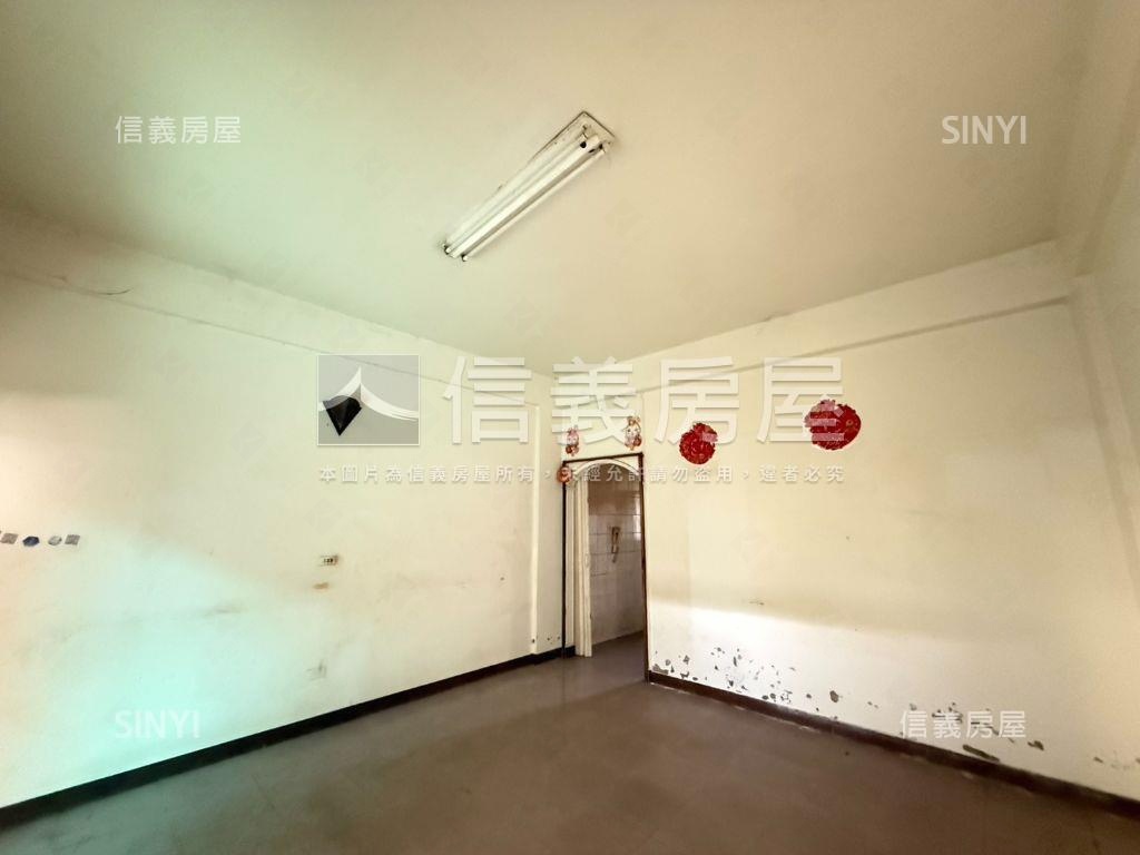 新市大營ｘ待整修透天房屋室內格局與周邊環境