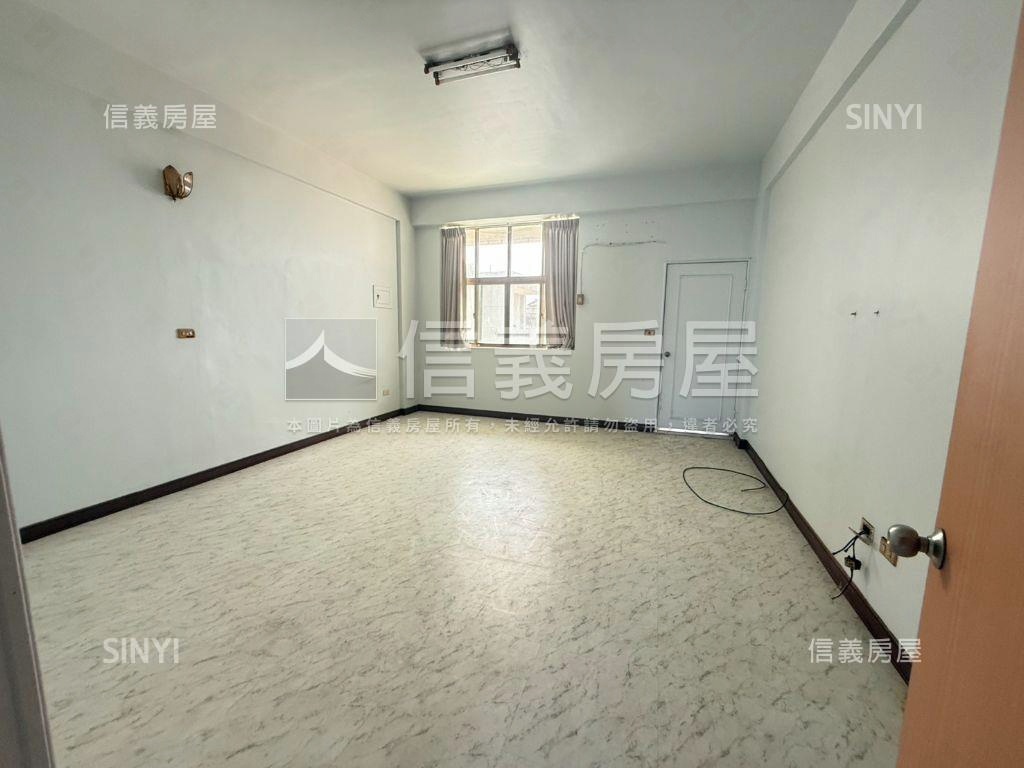 新市大營ｘ待整修透天房屋室內格局與周邊環境