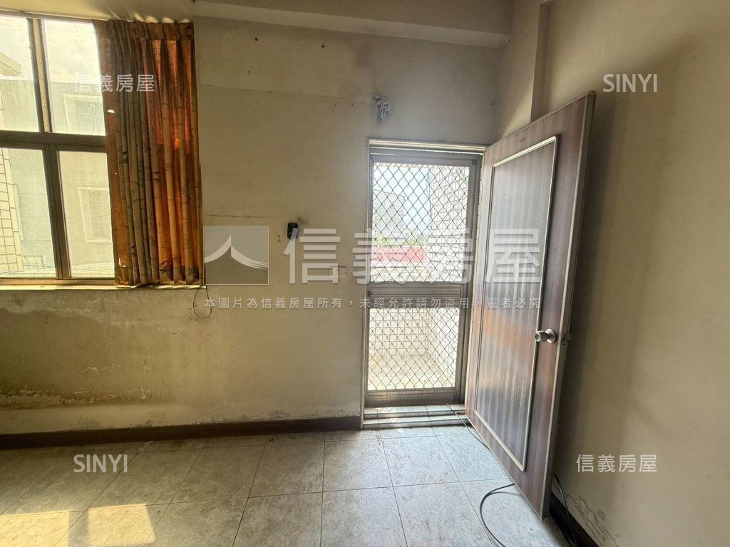新市大營ｘ待整修透天房屋室內格局與周邊環境