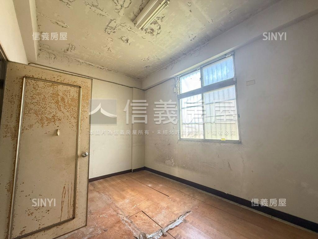 新市大營ｘ待整修透天房屋室內格局與周邊環境