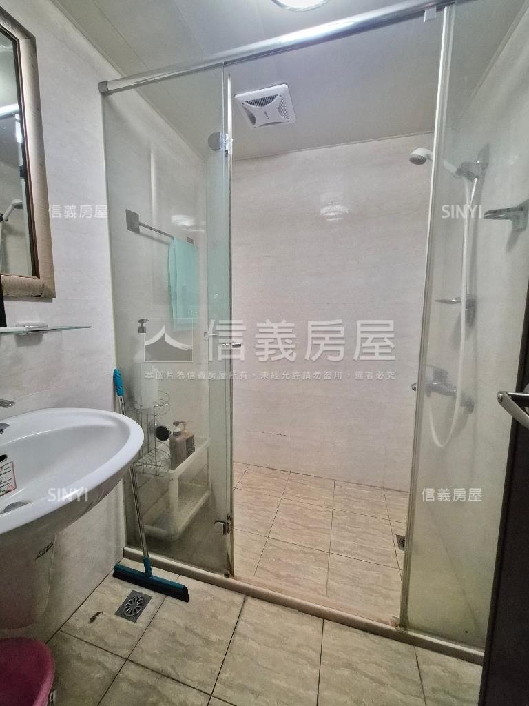富都灣高樓層三房平車房屋室內格局與周邊環境