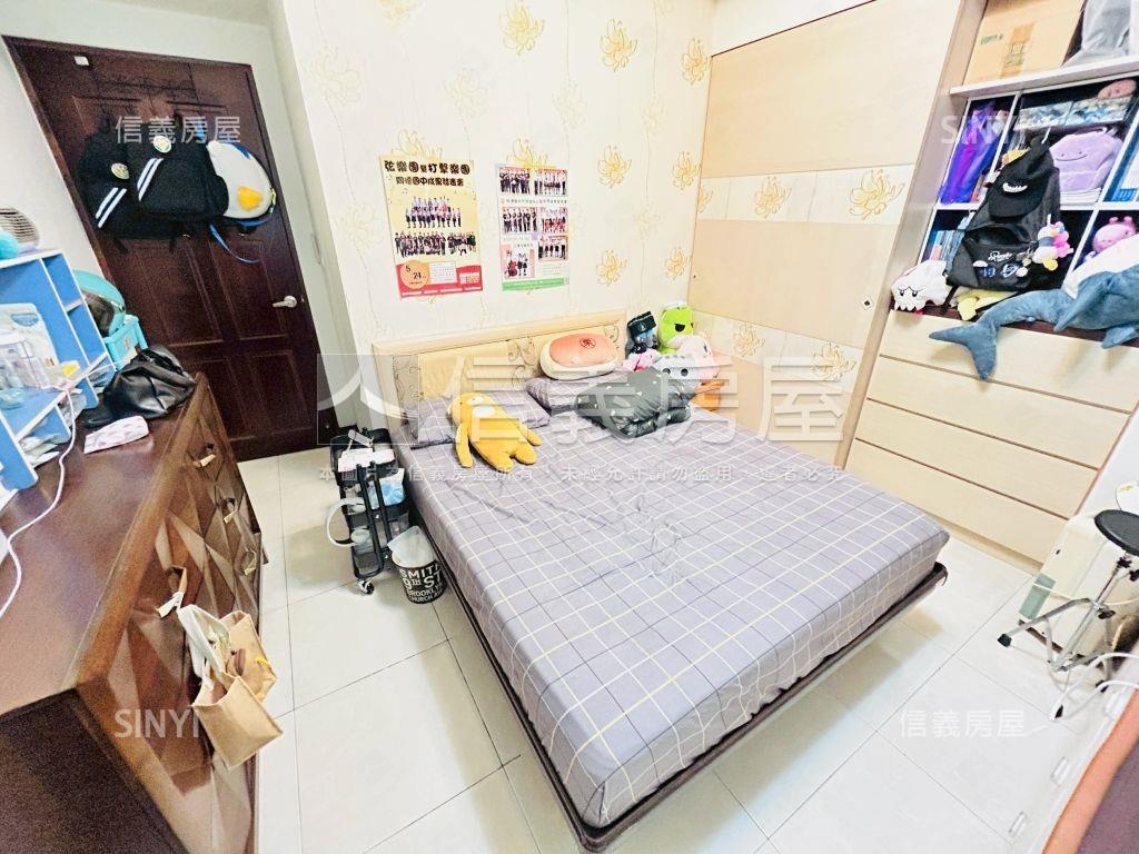 專任竹城富士三房車位房屋室內格局與周邊環境
