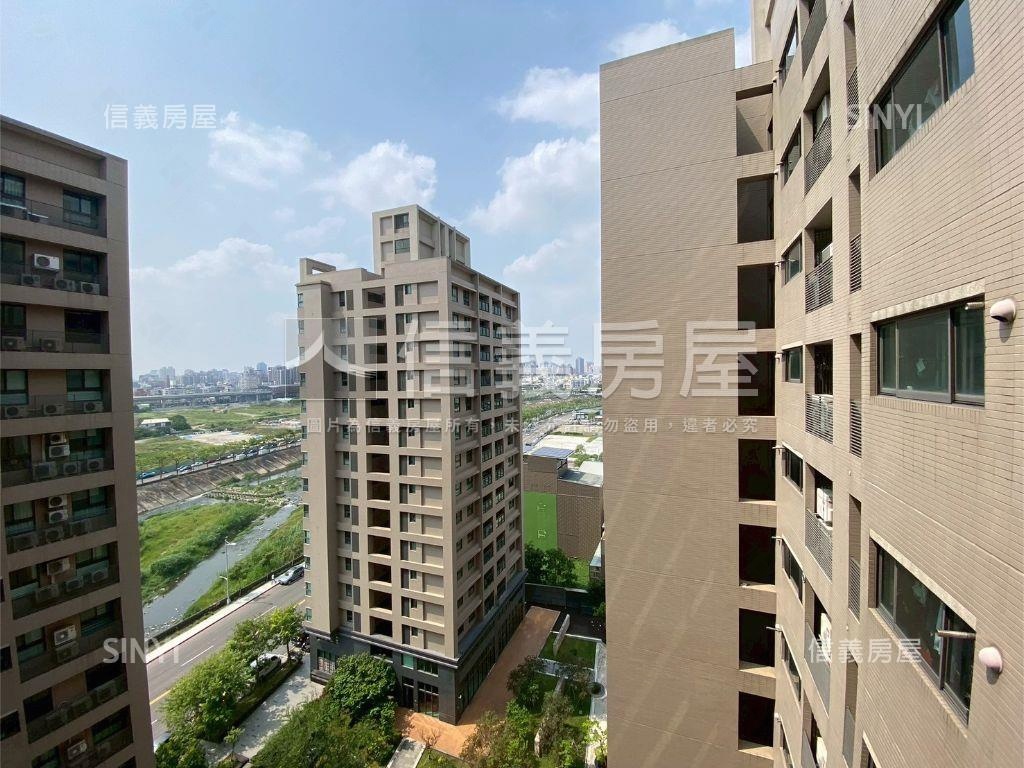水岸之星高樓層兩房平車位房屋室內格局與周邊環境