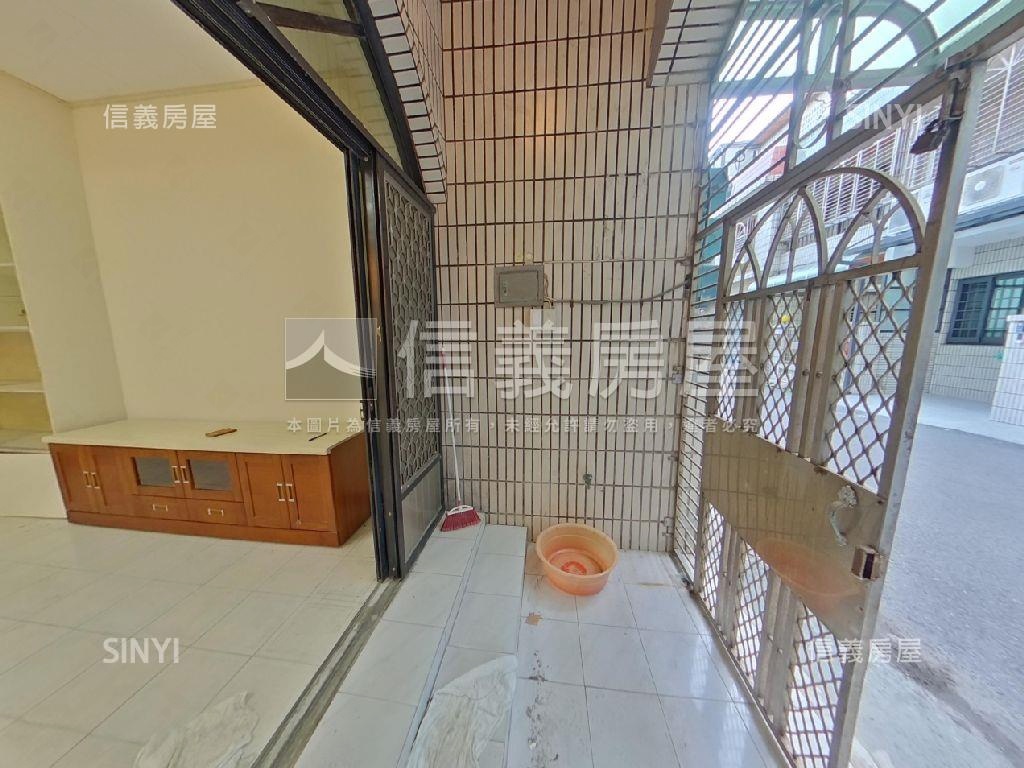 近平鎮國高中五房優質透天房屋室內格局與周邊環境