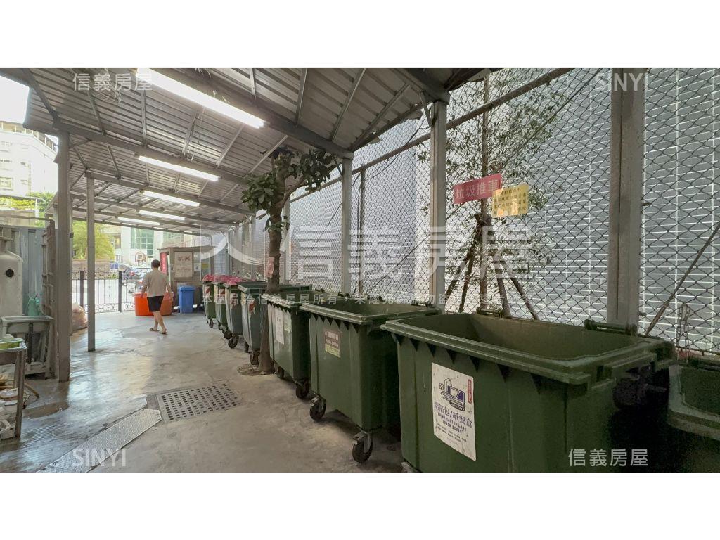 河景邊間雙面採光方正兩房房屋室內格局與周邊環境