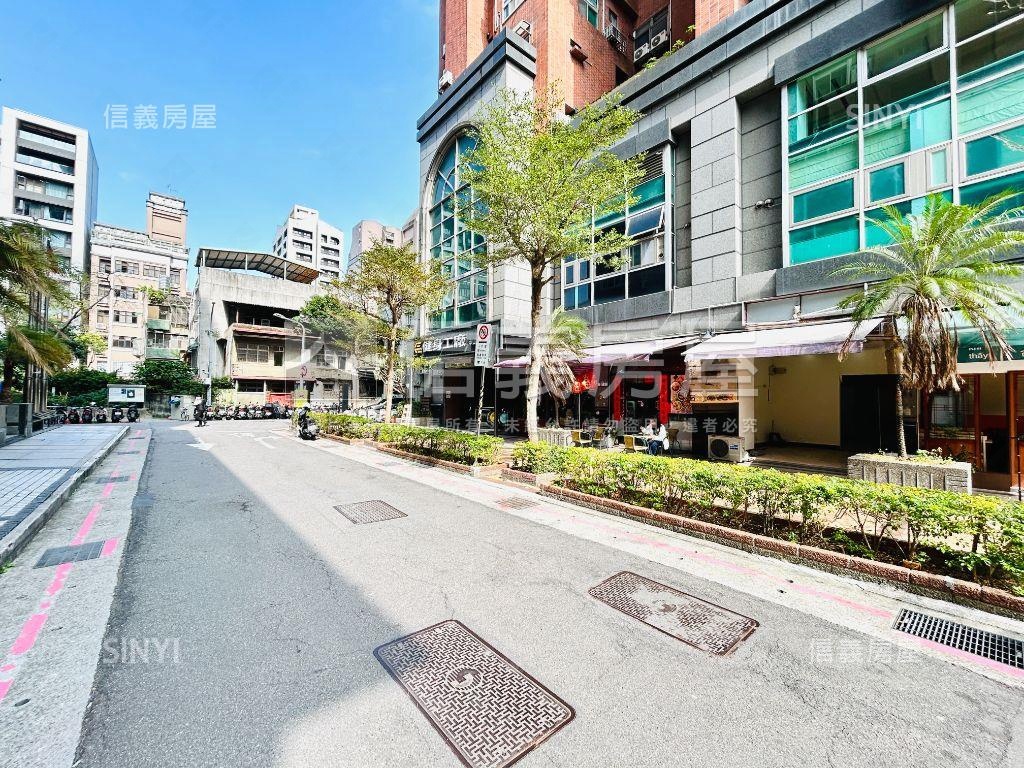 中山北國賓創業店面房屋室內格局與周邊環境