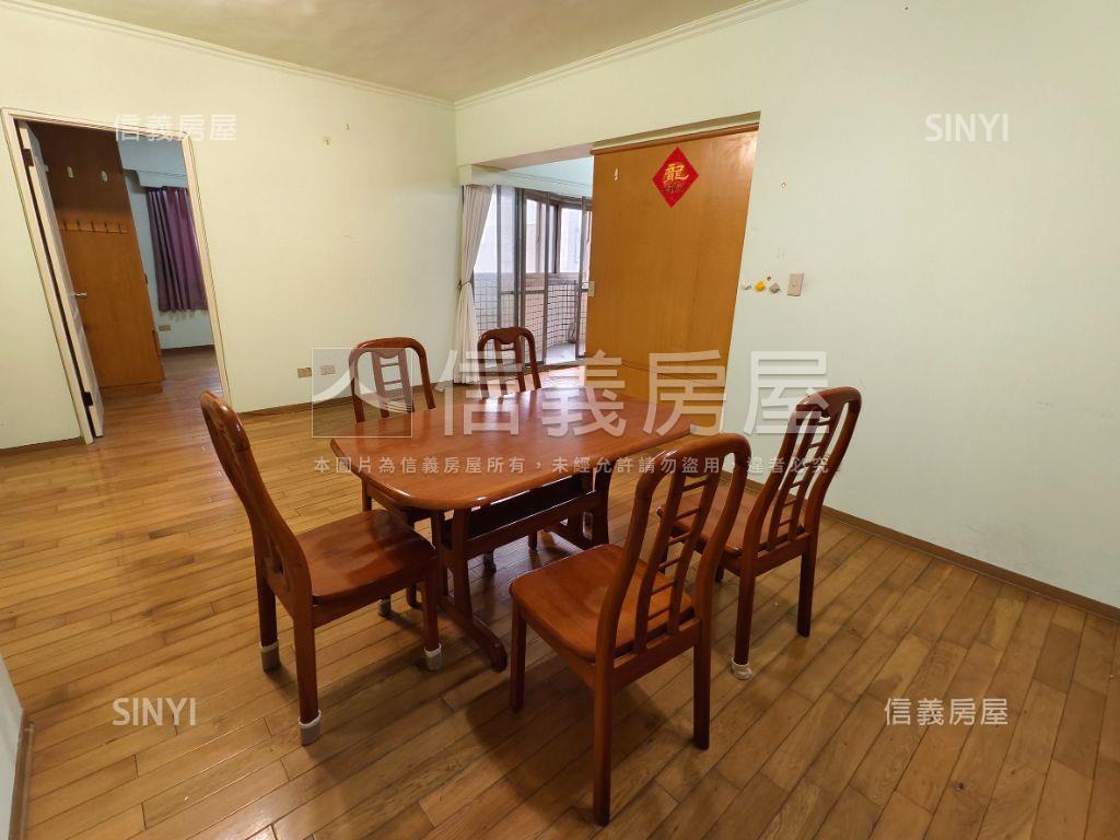 西區全友三房空屋好帶看房屋室內格局與周邊環境