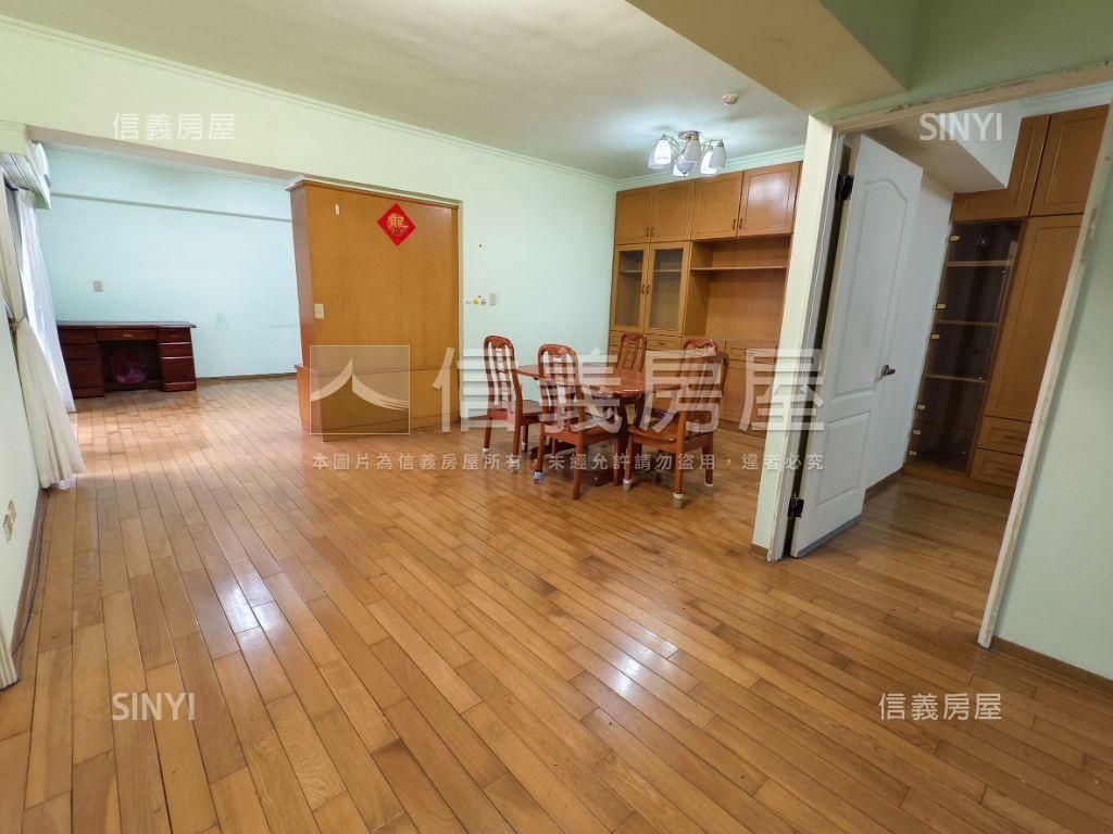 西區全友三房空屋好帶看房屋室內格局與周邊環境