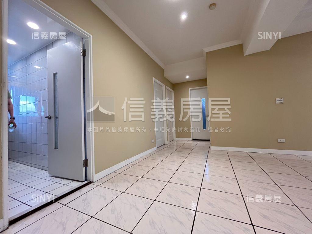 美麗星城採光亮眼三房車位房屋室內格局與周邊環境