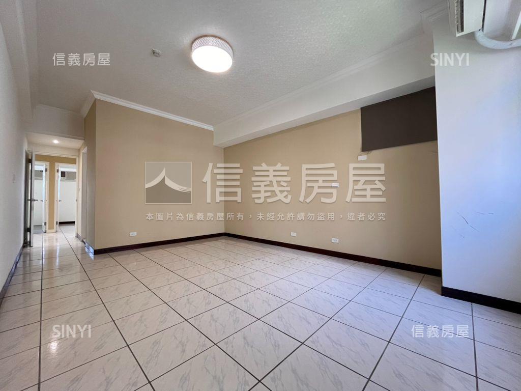 美麗星城採光亮眼三房車位房屋室內格局與周邊環境