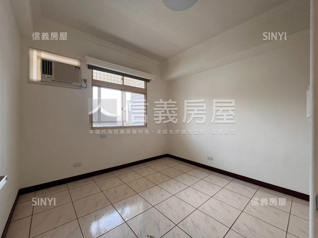 美麗星城採光亮眼三房車位房屋室內格局與周邊環境