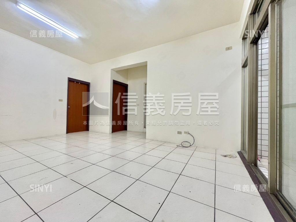 低總價新埔市區美三房房屋室內格局與周邊環境