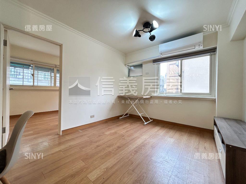 ２９年低總價公寓三樓公園房屋室內格局與周邊環境