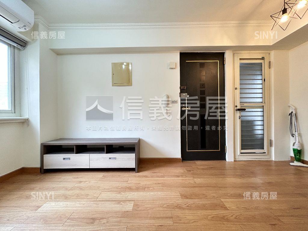 ２９年低總價公寓三樓公園房屋室內格局與周邊環境