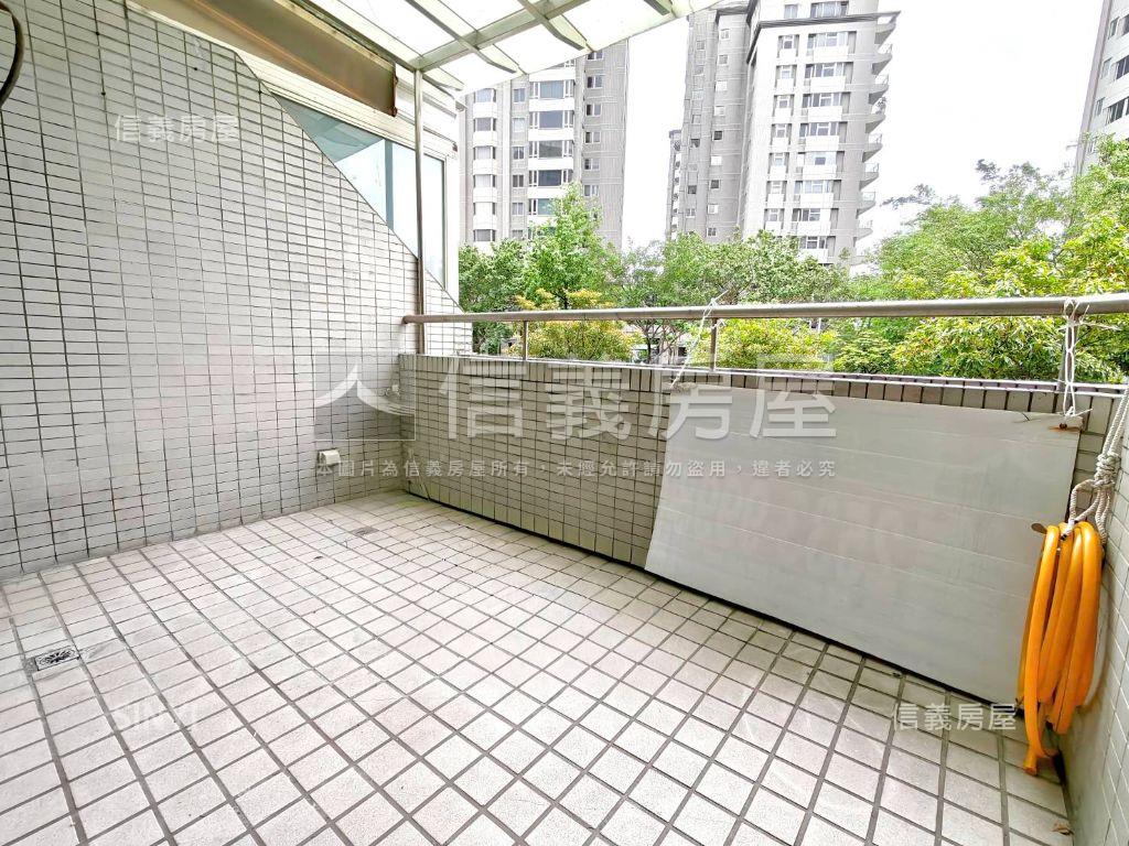 河岸旁銘家方正美屋房屋室內格局與周邊環境