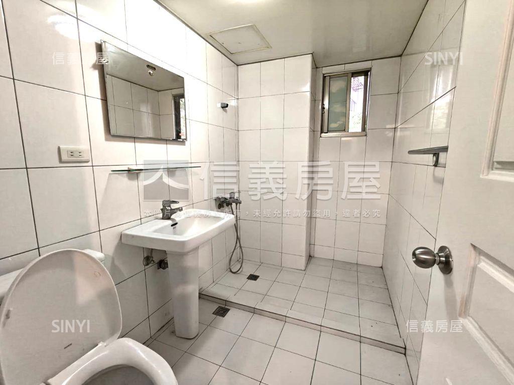 河岸旁銘家方正美屋房屋室內格局與周邊環境