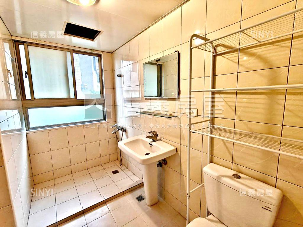 河岸旁銘家方正美屋房屋室內格局與周邊環境