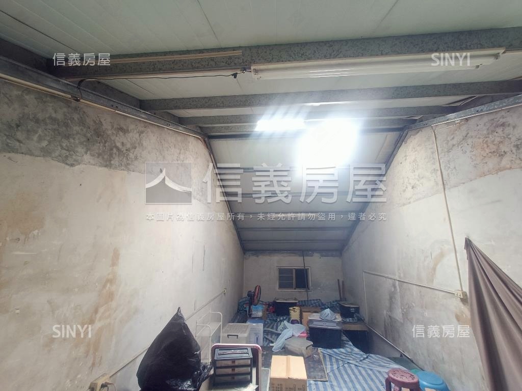 近大東公園低總活巷透天房屋室內格局與周邊環境