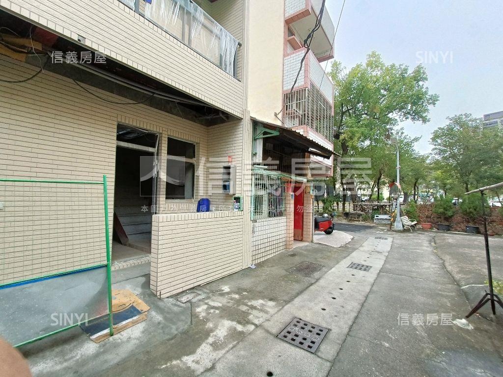 近大東公園低總活巷透天房屋室內格局與周邊環境