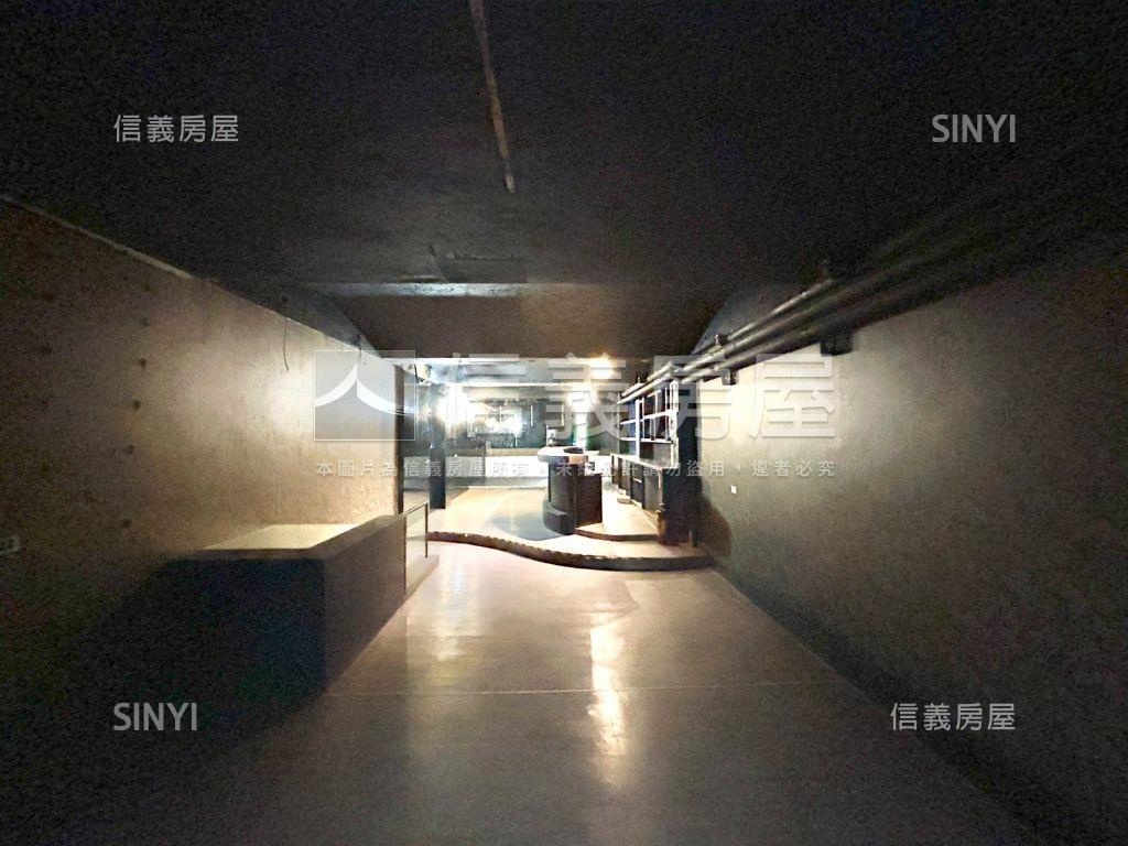 近車站勝利路黃金店面透天房屋室內格局與周邊環境