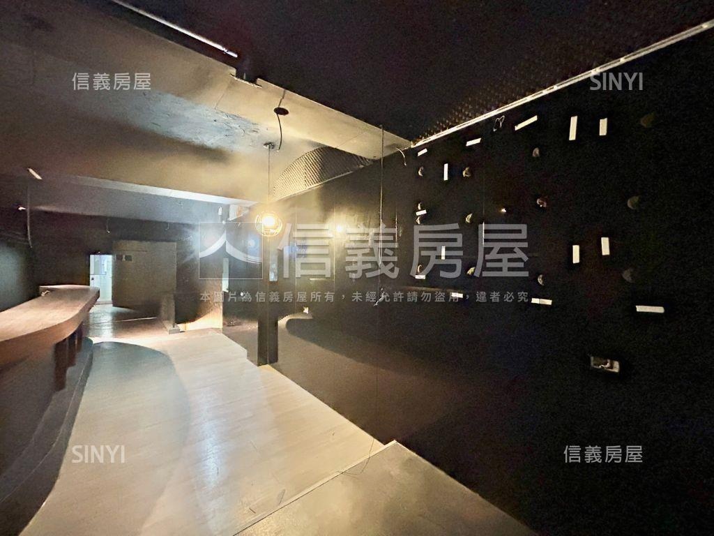 近車站勝利路黃金店面透天房屋室內格局與周邊環境