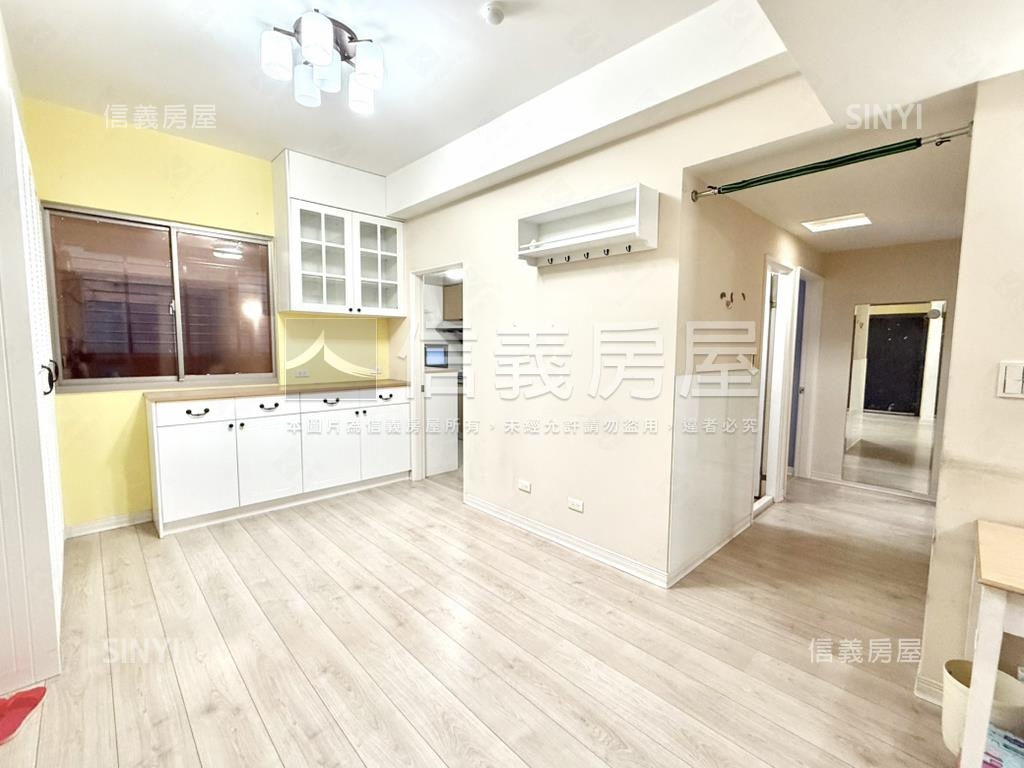 寶成翡翠美三房房屋室內格局與周邊環境