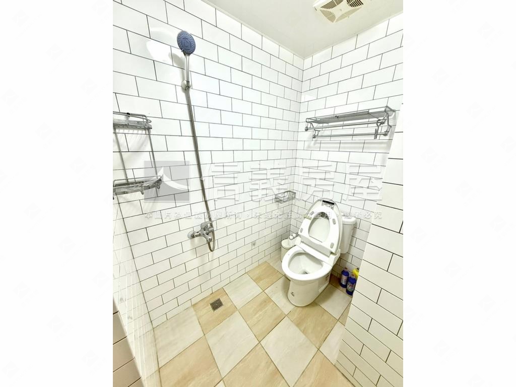 寶成翡翠美三房房屋室內格局與周邊環境