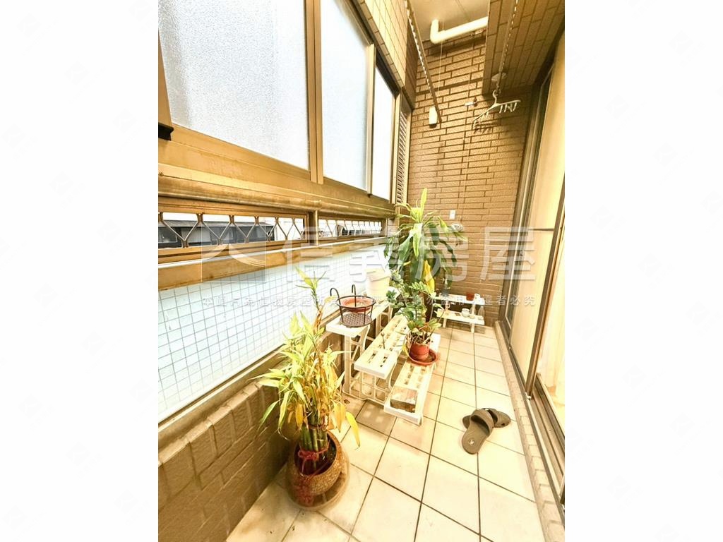 寶成翡翠美三房房屋室內格局與周邊環境