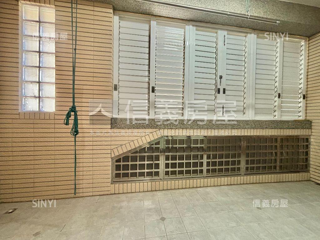 美術館秘境邊間美墅房屋室內格局與周邊環境