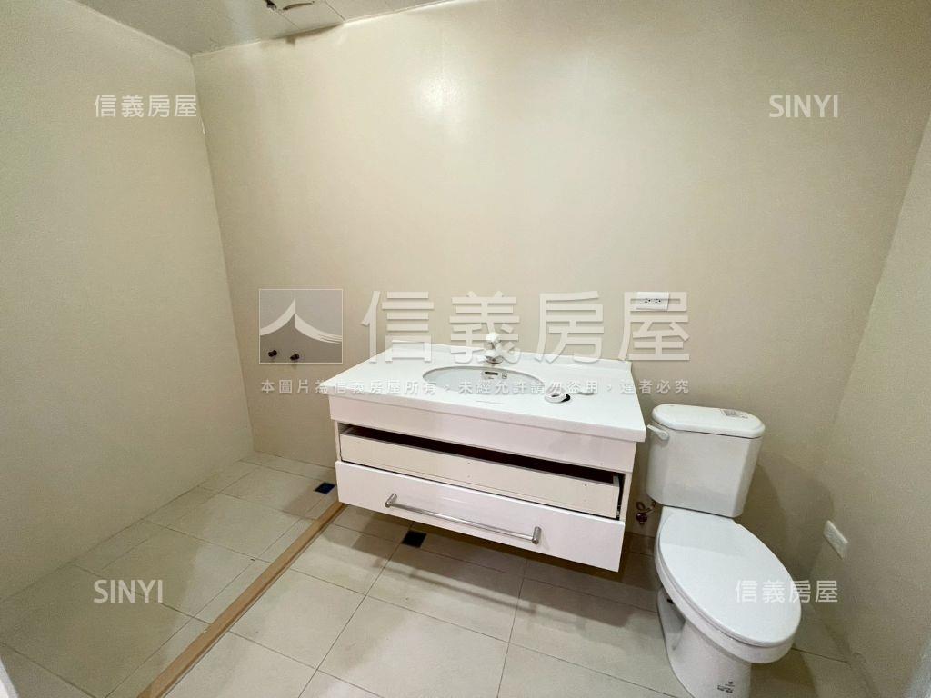 邁阿密‧舒適樓中樓＋車位房屋室內格局與周邊環境
