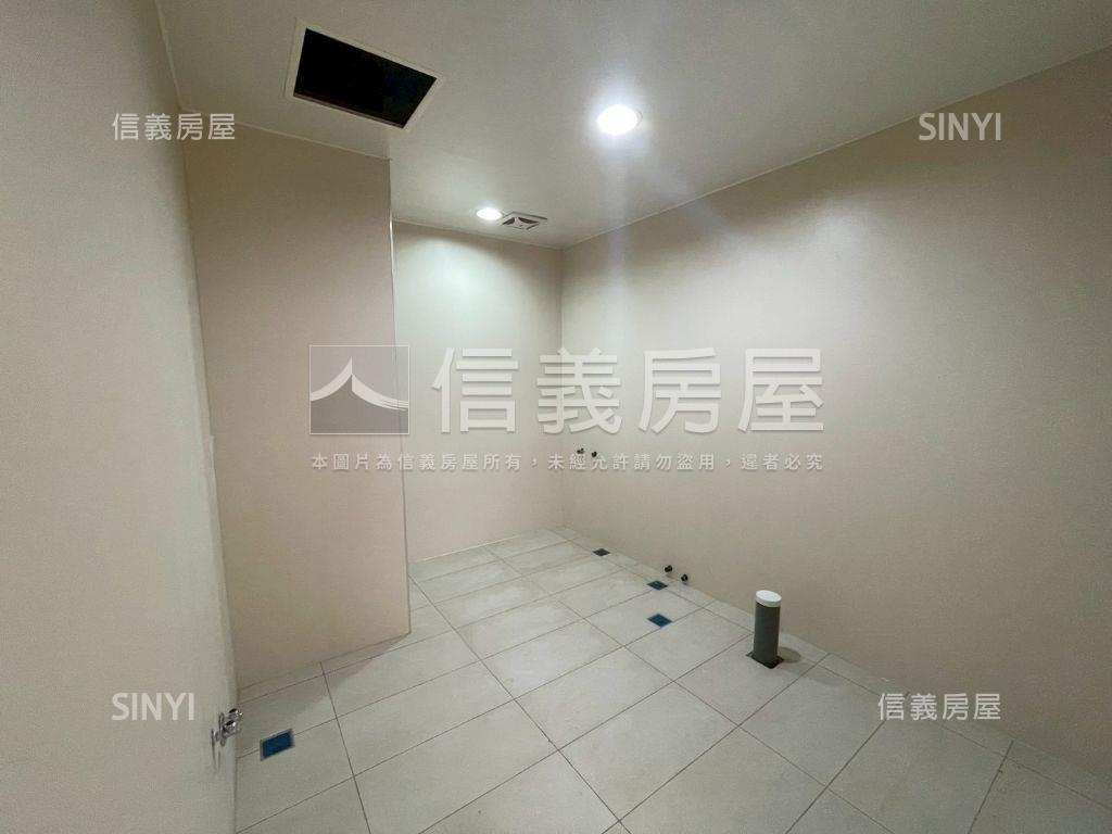 邁阿密‧舒適樓中樓＋車位房屋室內格局與周邊環境