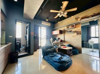 高餐旁優質美宅平車